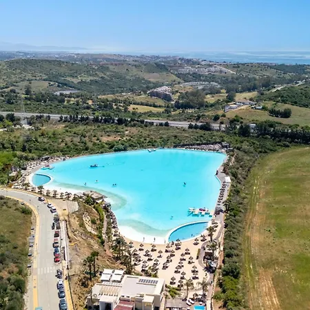 Alcazaba Lagoon * Estepona